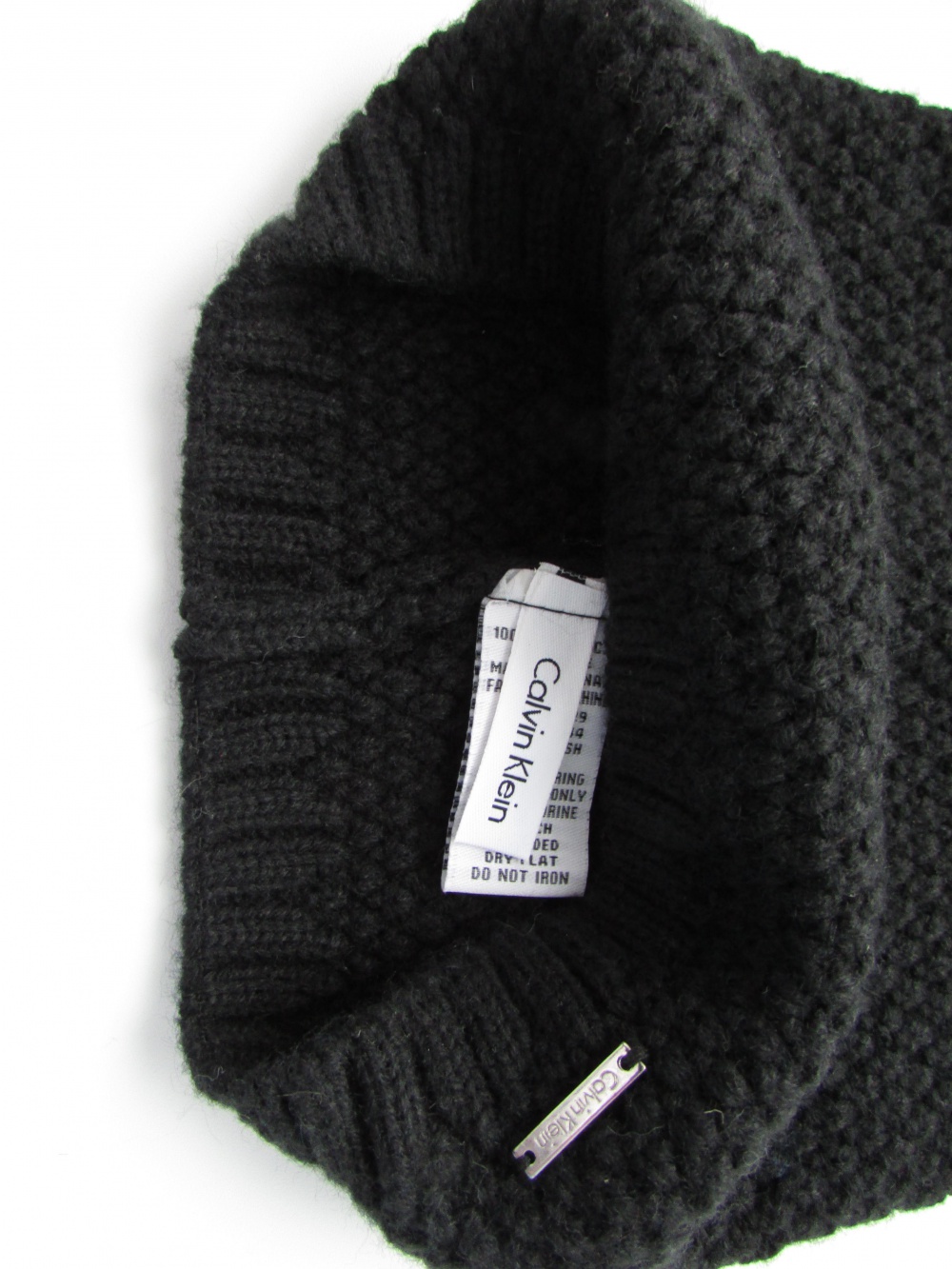 Женские зимние шапки Pieces, Calvin Klein, Finn Flare