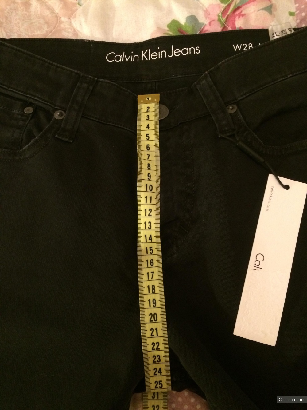 Джинсы Calvin Klein 28 размер