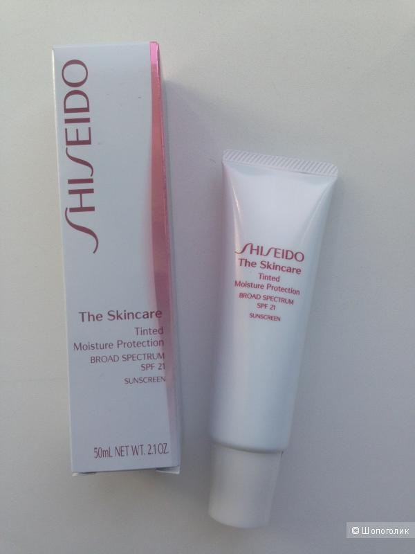 SHISEIDO Увлажняющий защитный крем с тоном SPF21