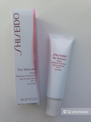 SHISEIDO Увлажняющий защитный крем с тоном SPF21