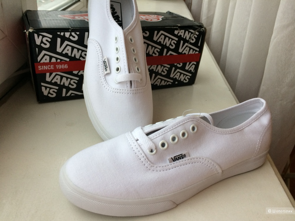 Кеды Vans Authentic Lo Pro US 5,5