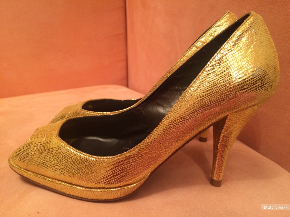 Туфли Pinko 36 размер золотистые новые