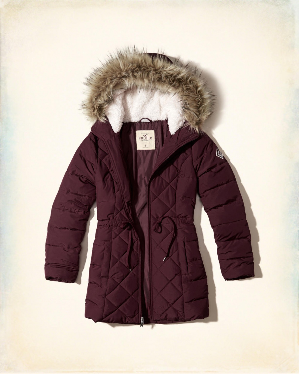 Пуховик фирмы hollister, цвет BURGUNDY, Size: XXS, новый