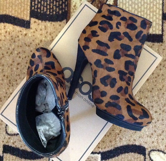 Ботинки ASOS ALTO Leather Animal Print Effect. Р-р 36-36,5.