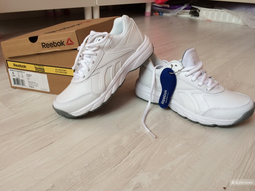 Новые кроссовки Reebok, размер 6 USA  36