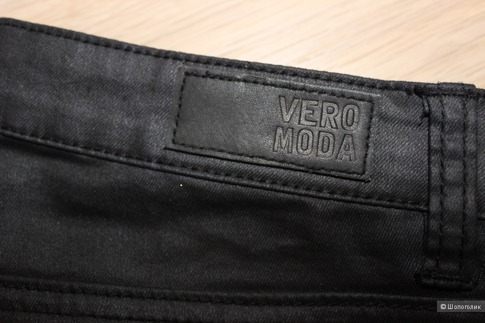 Джинсы кожзам VERO MODA