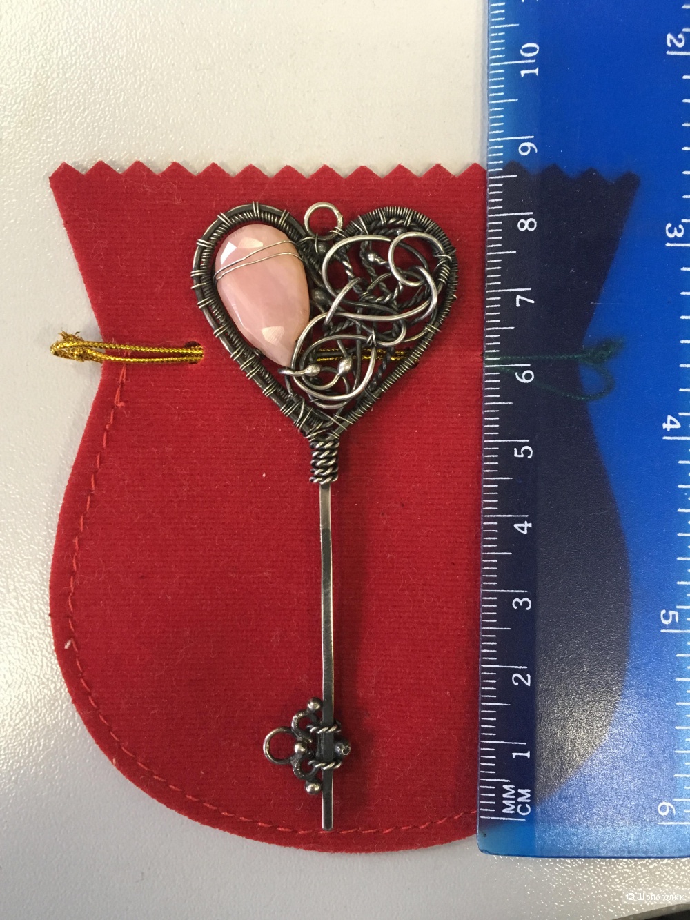 Авторский кулон ручной работы из серебра с розовым опалом