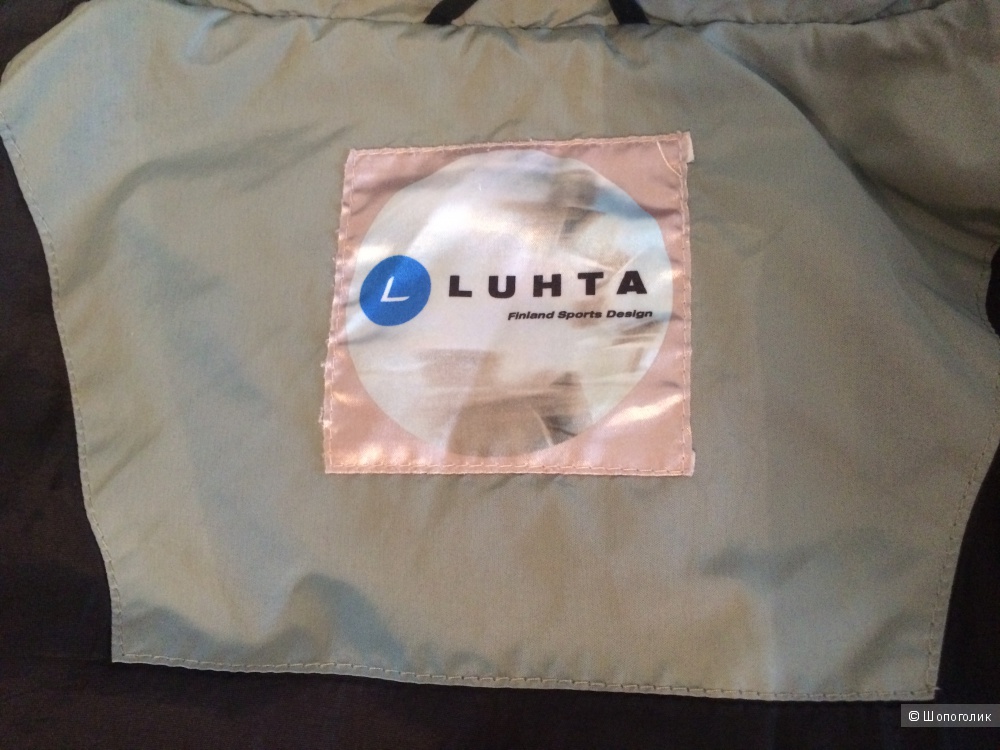 Финская женская куртка Luhta