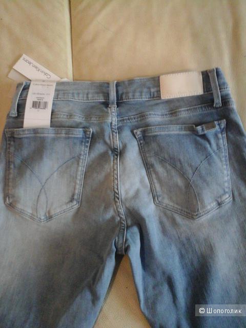 Новые джинсы calvin klein,размер 27