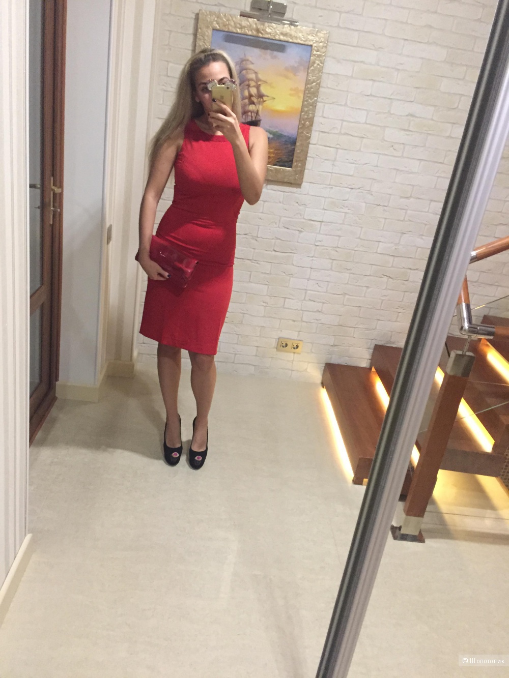 Красное платье Emporio Armani