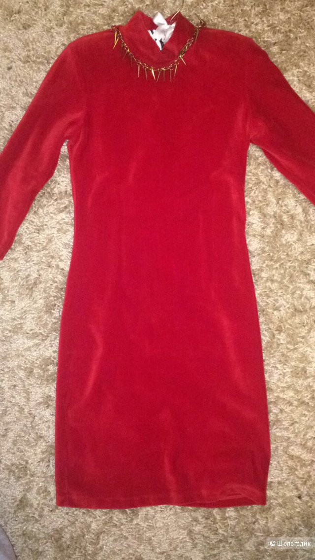 Эффектное красное платье, размер S