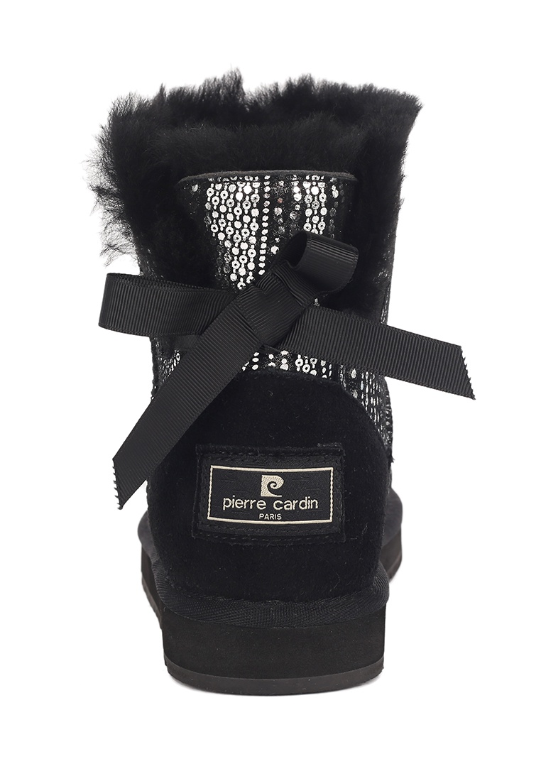 Шикарные натуральные зимние угги от PIERRE CARDIN .Новые.Оригинал.За 3500.