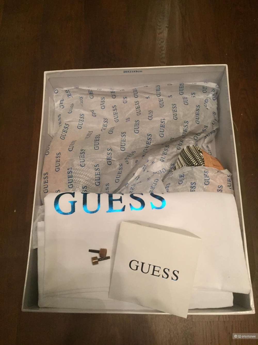 Туфли GUESS оригинал, 37 размер,высокий каблук, б/у