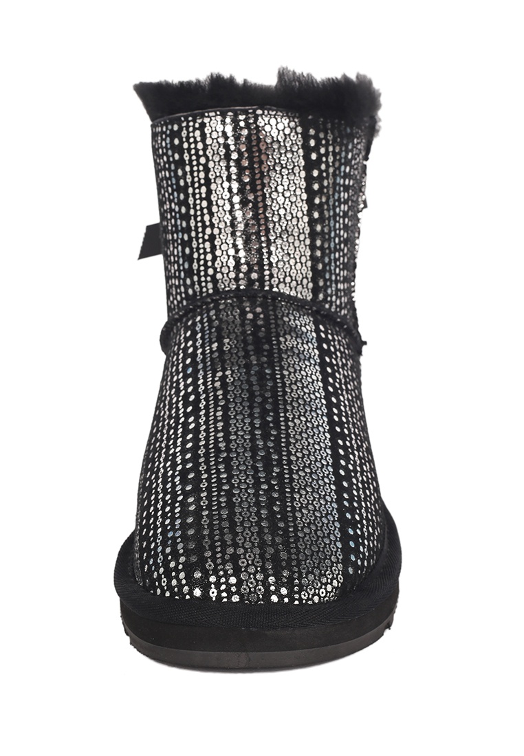 Шикарные натуральные зимние угги от PIERRE CARDIN .Новые.Оригинал.За 3500.