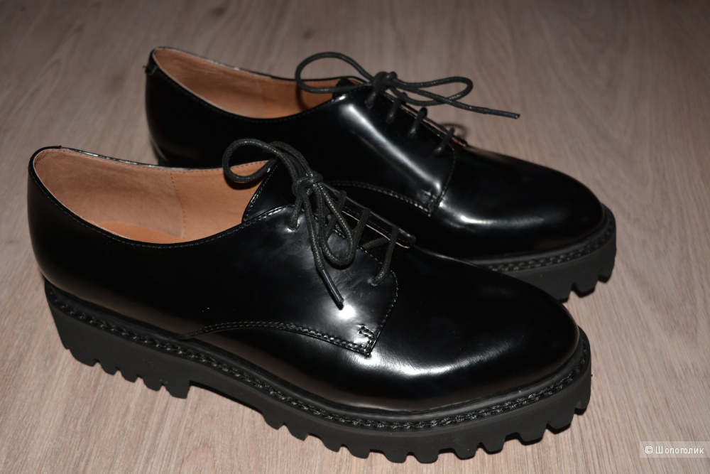 Новые кожаные ботинки  оксфорды Jeffrey Campbell 40 размера