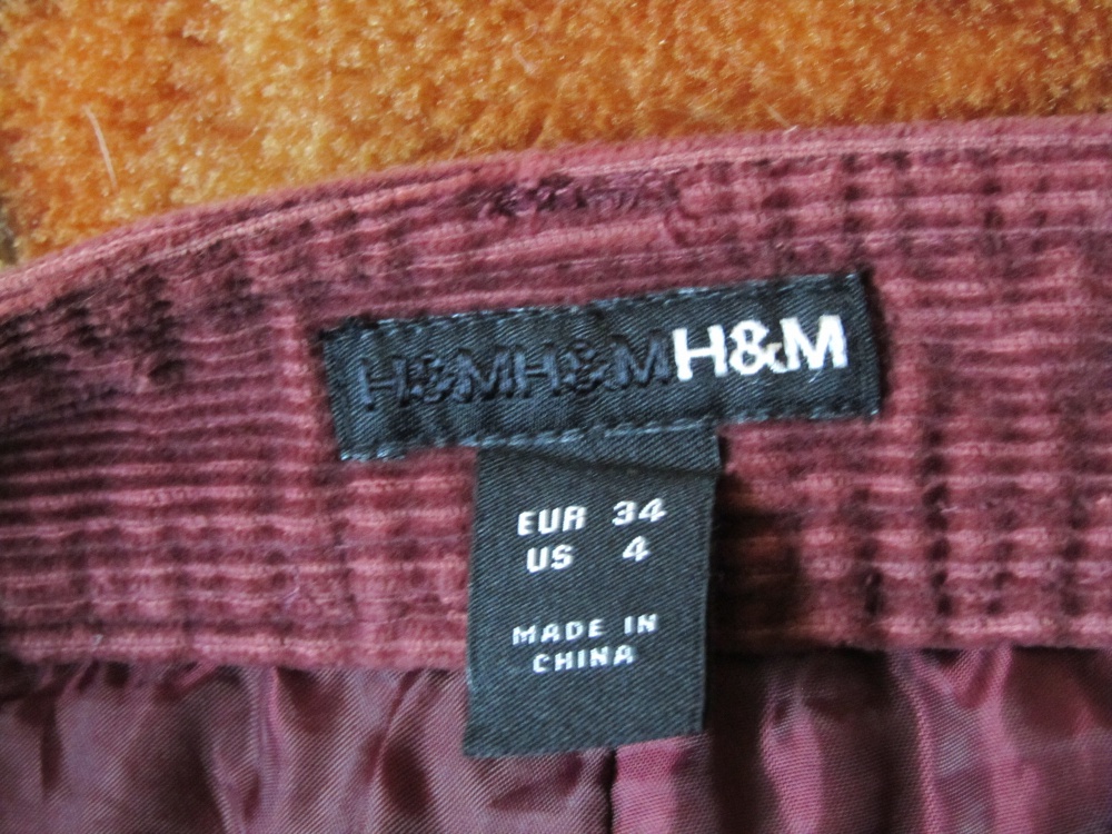 Юбка .H&M  р.34( европ 44-46)