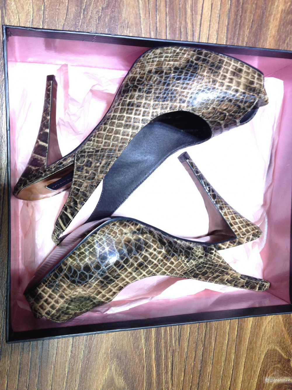 Красивые "змеиные" туфли от STEVE MADDEN р.38.5 Новые