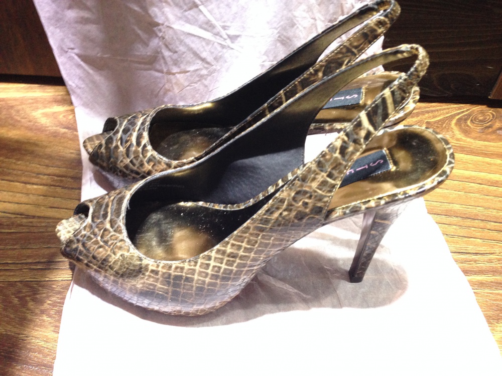 Красивые "змеиные" туфли от STEVE MADDEN р.38.5 Новые