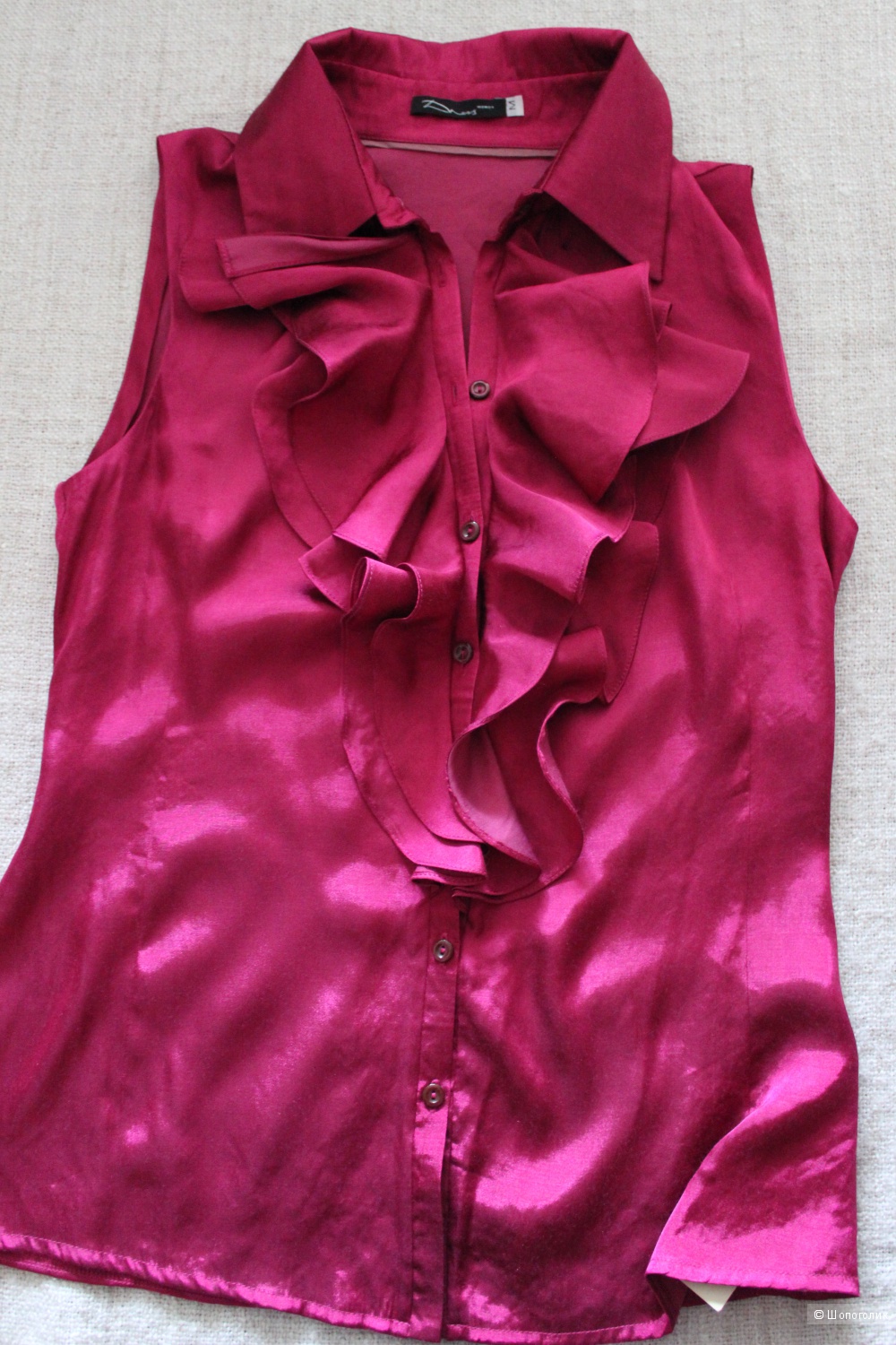 Новая красивая блузка 100% вискоза на 46-48 размер.