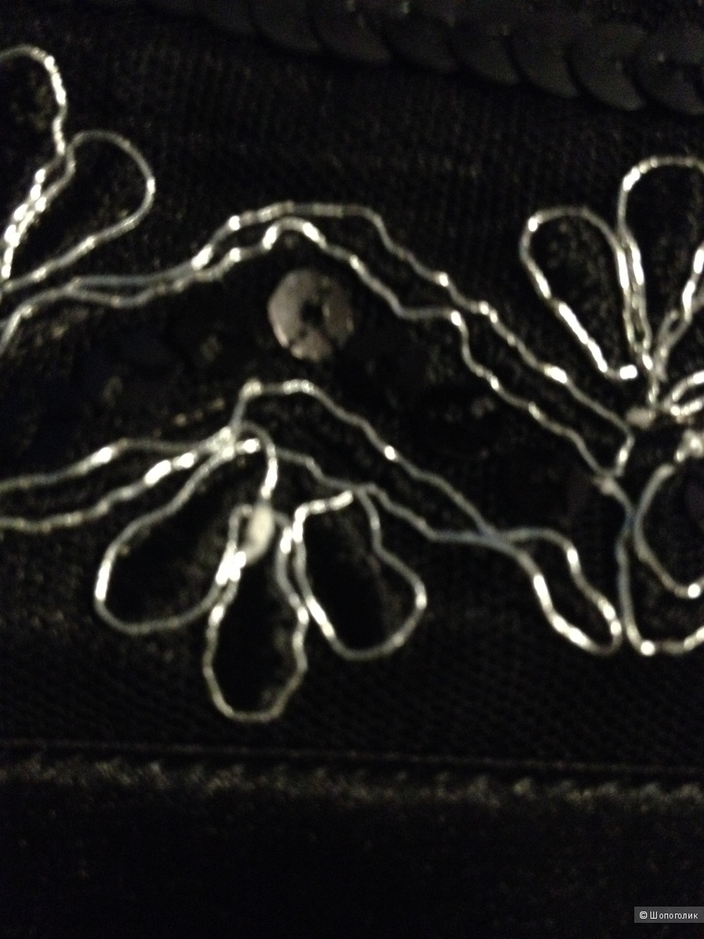 Воротник-ожерелье Levall, черного цвета, новый, размер M
