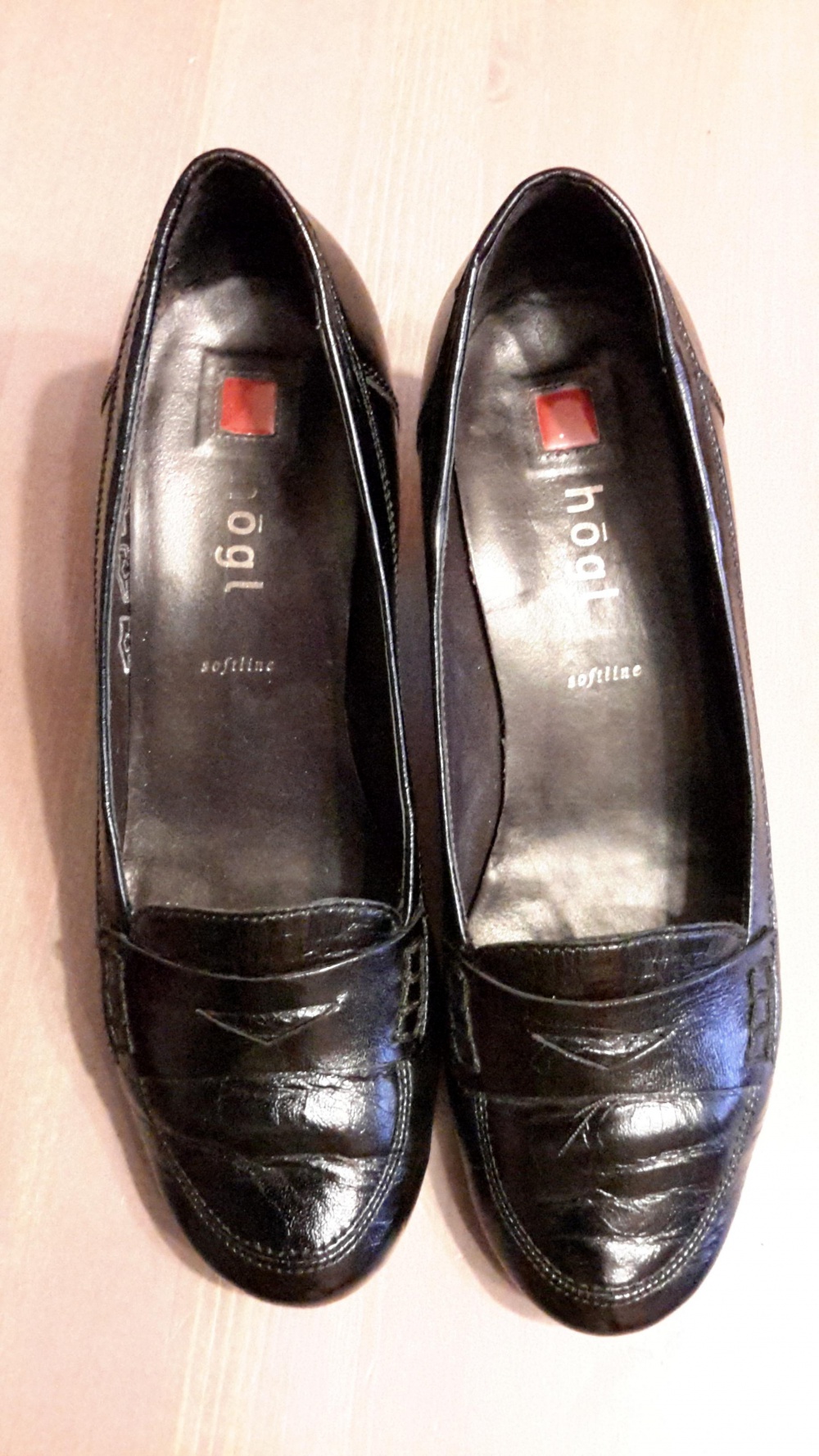 Туфли Hogl черные б/у в офисе пару раз размер 4 на наш 37-37,5