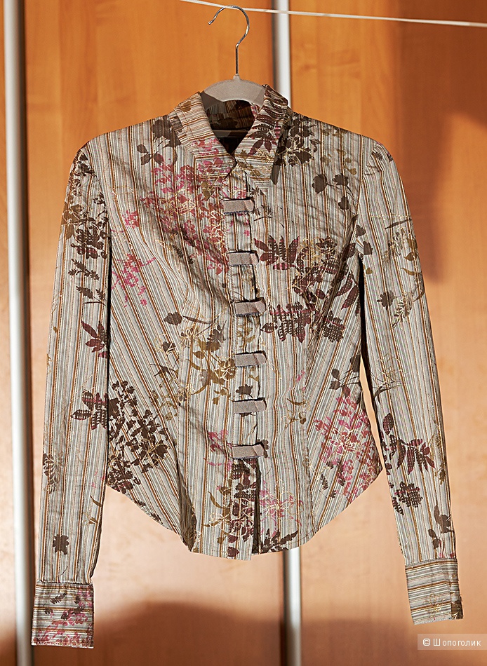 Дизайнерская рубашка "Гота", р. XS (на 40-42)