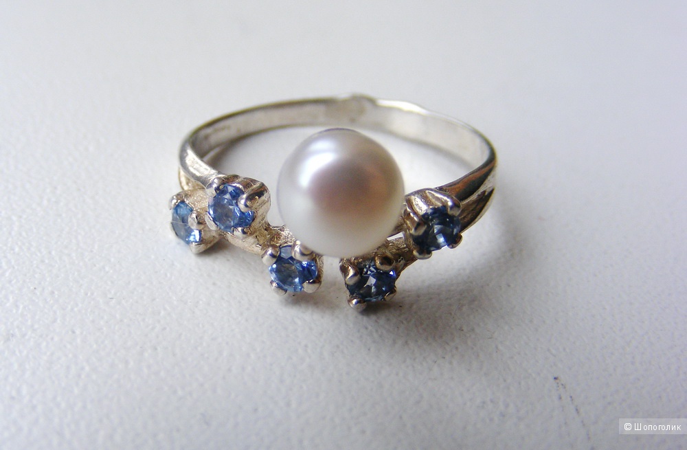 Кольцо серебро 925 жемчуг и голубые фианиты НОВОЕ 16 размер