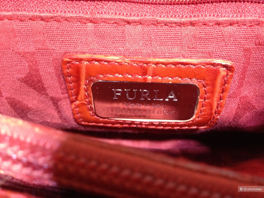 Красивая маленькая сумка с ключиком FURLA