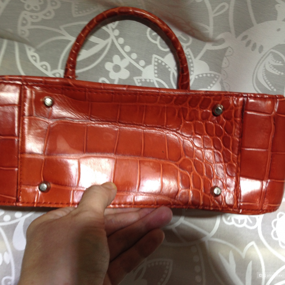Красивая маленькая сумка с ключиком FURLA