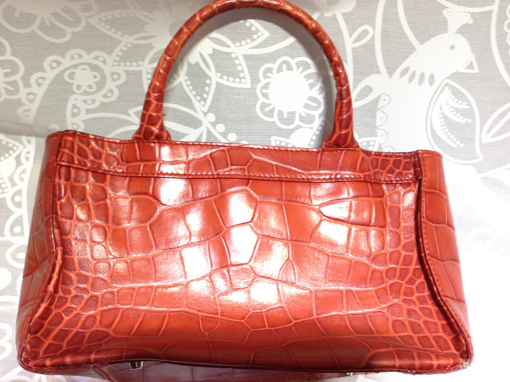 Красивая маленькая сумка с ключиком FURLA
