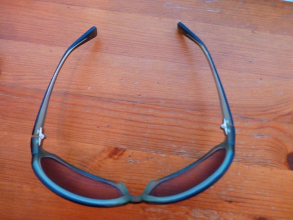 Солнцезащитные очки Oliver Peoples