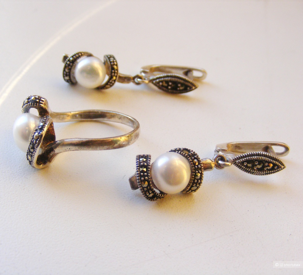 Комплект серебро 925 жемчуг марказиты серьги и кольцо 17,5 размер