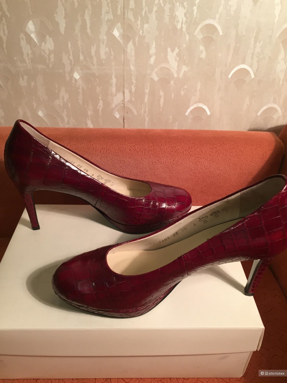 Красные женские туфли Hogl, размер 37-38