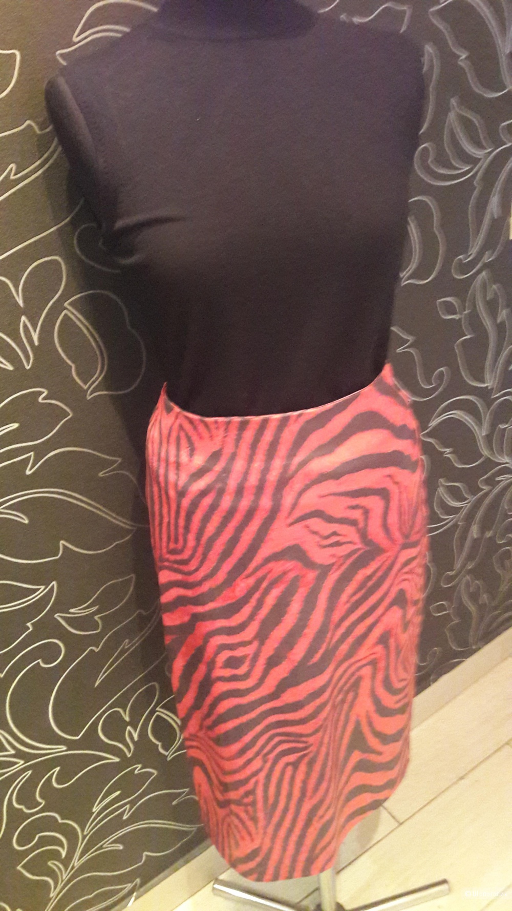 BGN: юбка-миди с тигровым принтом, 36