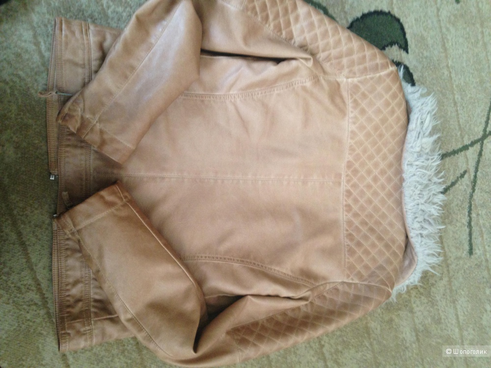 Куртка Zara из экокожи, размер М