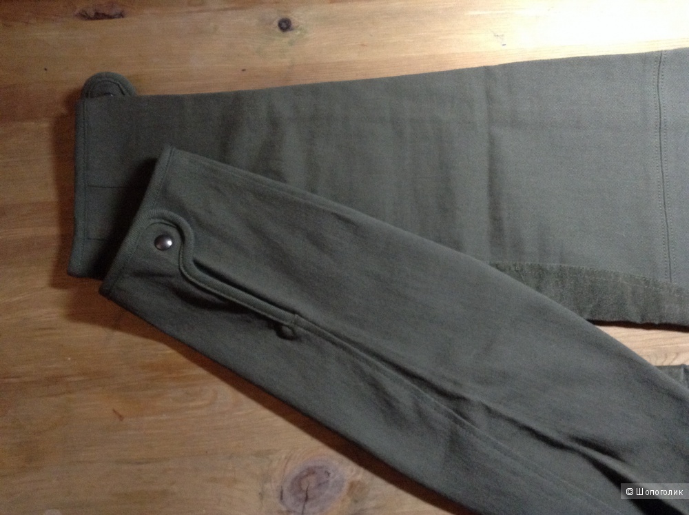 Зауженные брюки KOOKAI новые,42 размер