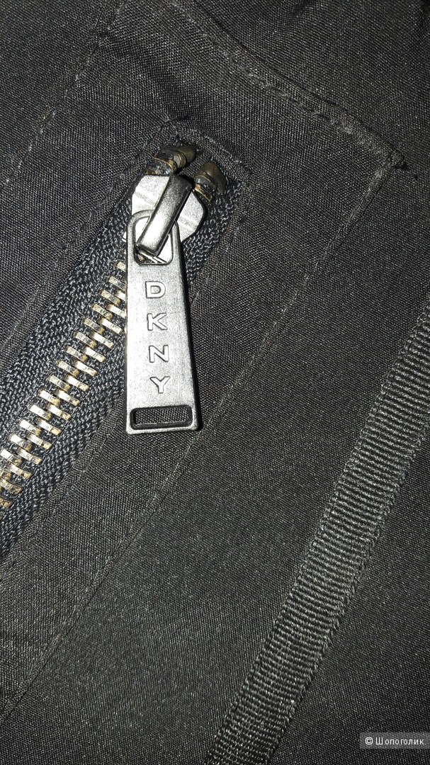 Стильная куртка парка DKNY оригинал,размер M (подойдет и на L)