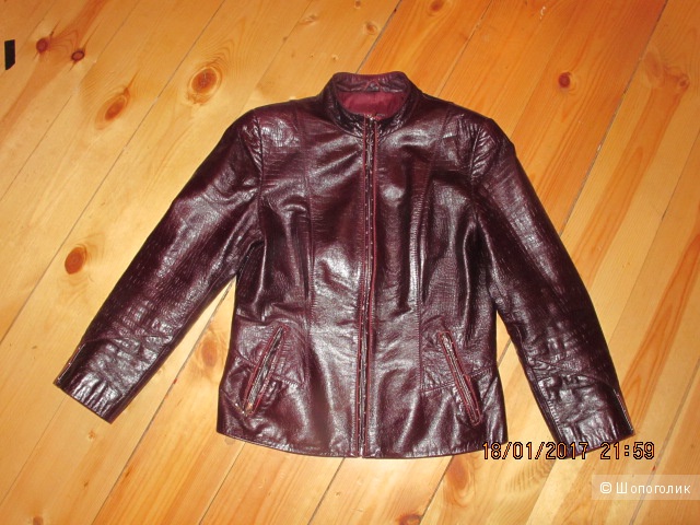 Кожаная куртка 40-42 размер