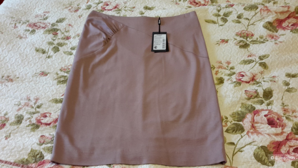 Красивая юбка-карандаш серо-розового цвета на подкладке Charuel размер 52 (на 50-52)