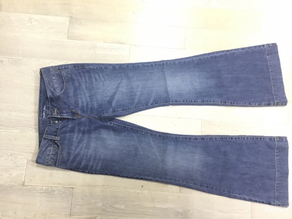 Продаю новые, аутентичные шикарные джинсы Victoria's Secret Викторя Сикрет размер 4 (S-M)