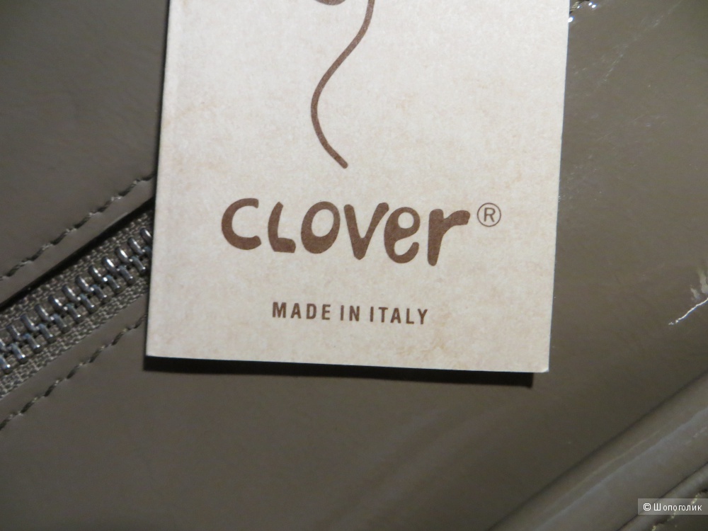Итальянская сумочка из лаковой кожи