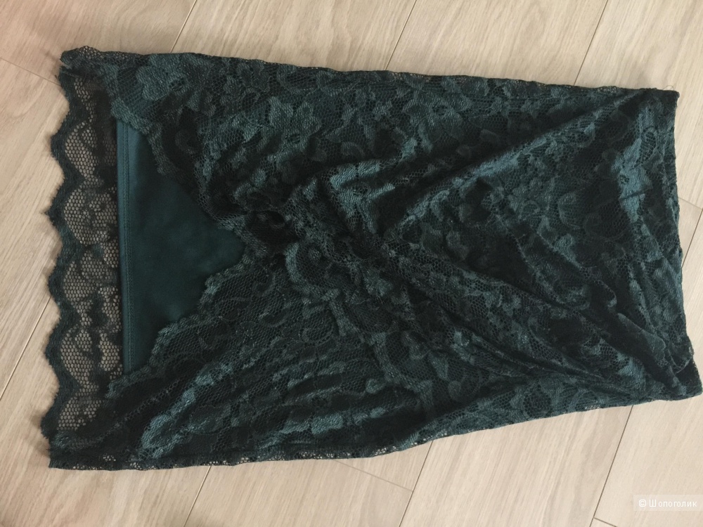 Кружевная темно-зеленая юбка