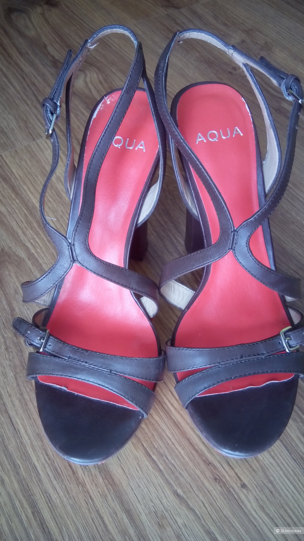 Красивые кожаные босоножки амер.бренда Aqua,7.5us