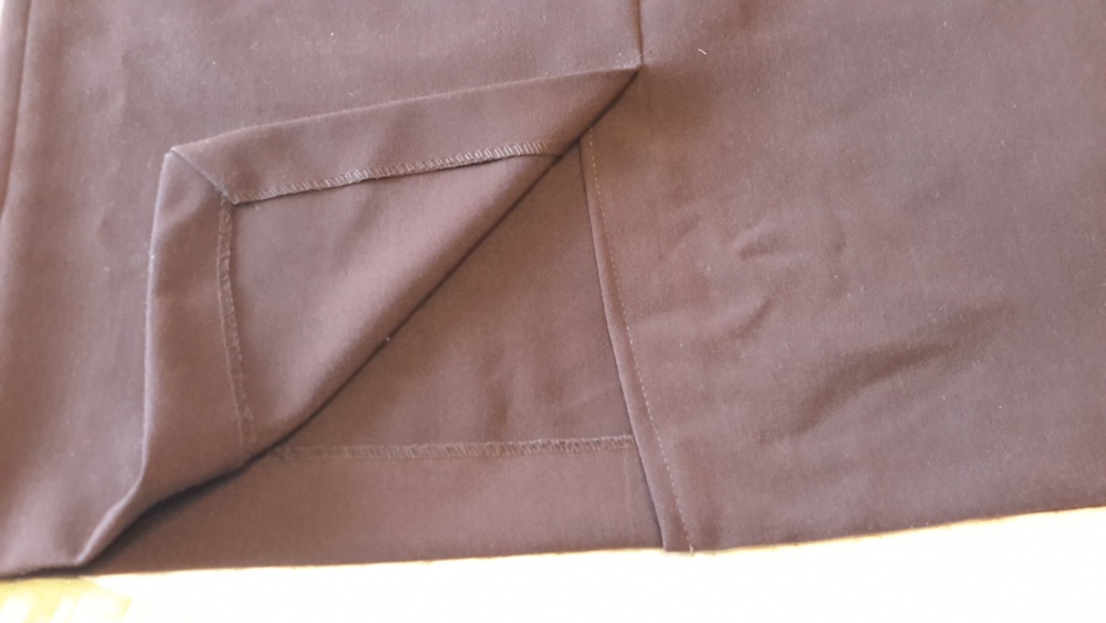 Красивая коричневая юбка футляр BLUE E. BY LES COPAINS размер 44IT на наш 46-48