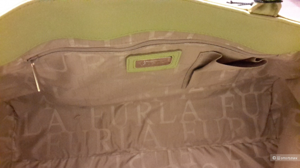 Красивая сумка Furla DIAMANTE Shopper цвет лимонный с оливковым