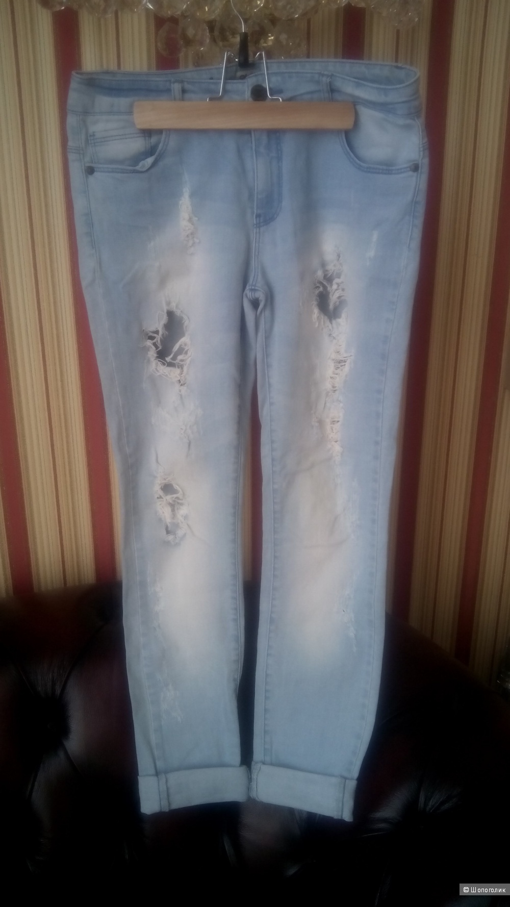 Модные рваные джинсы ONLY голубого цвета высокая посадка
