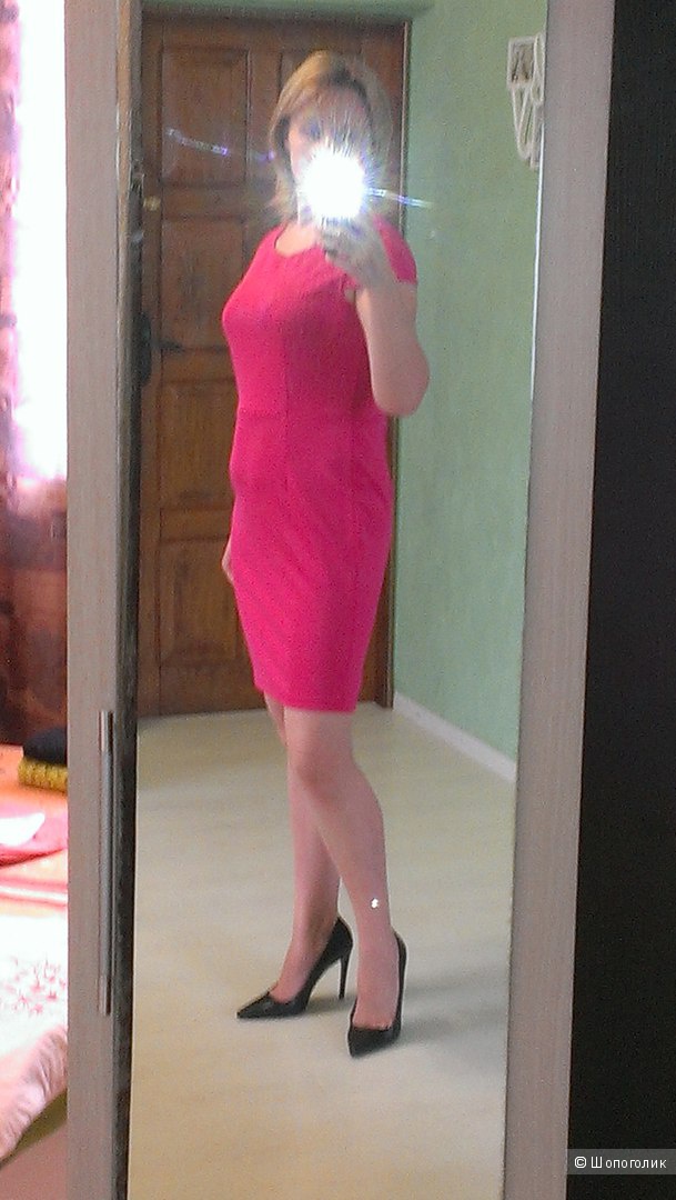 Ярко-розовое платье стрейч 46-48разм.
