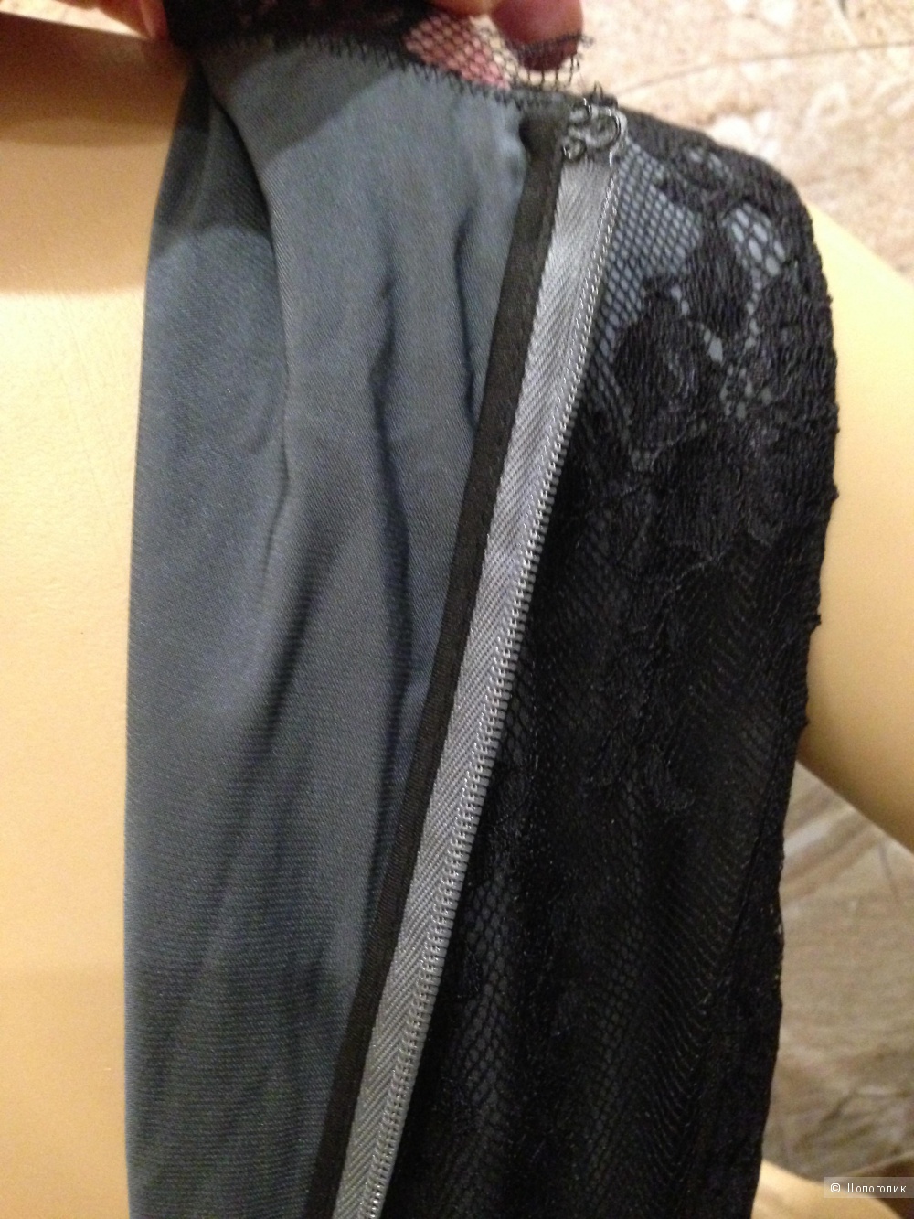 Elie Tahari шикарное платье из кружева р.46-48 с ценником $498.00. Новое.Оригинал
