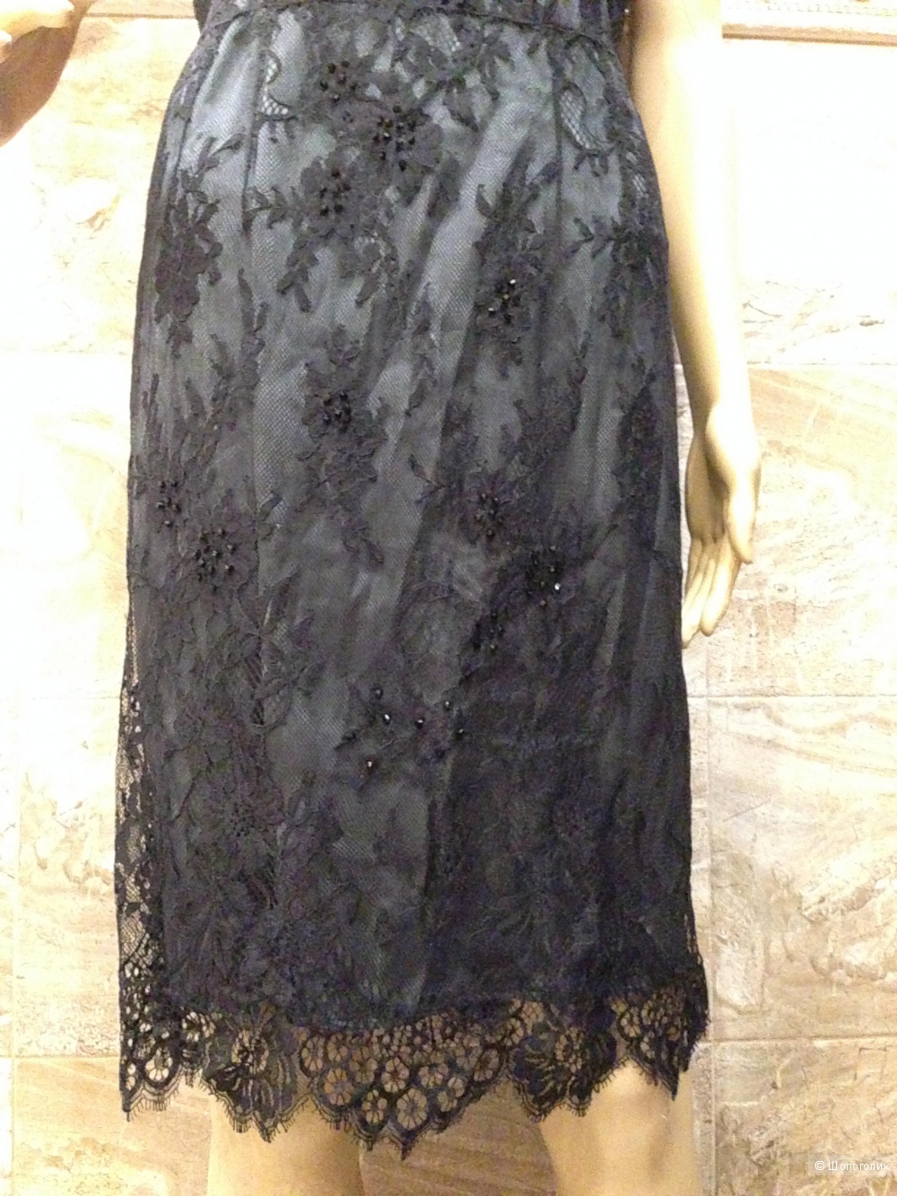 Elie Tahari шикарное платье из кружева р.46-48 с ценником $498.00. Новое.Оригинал