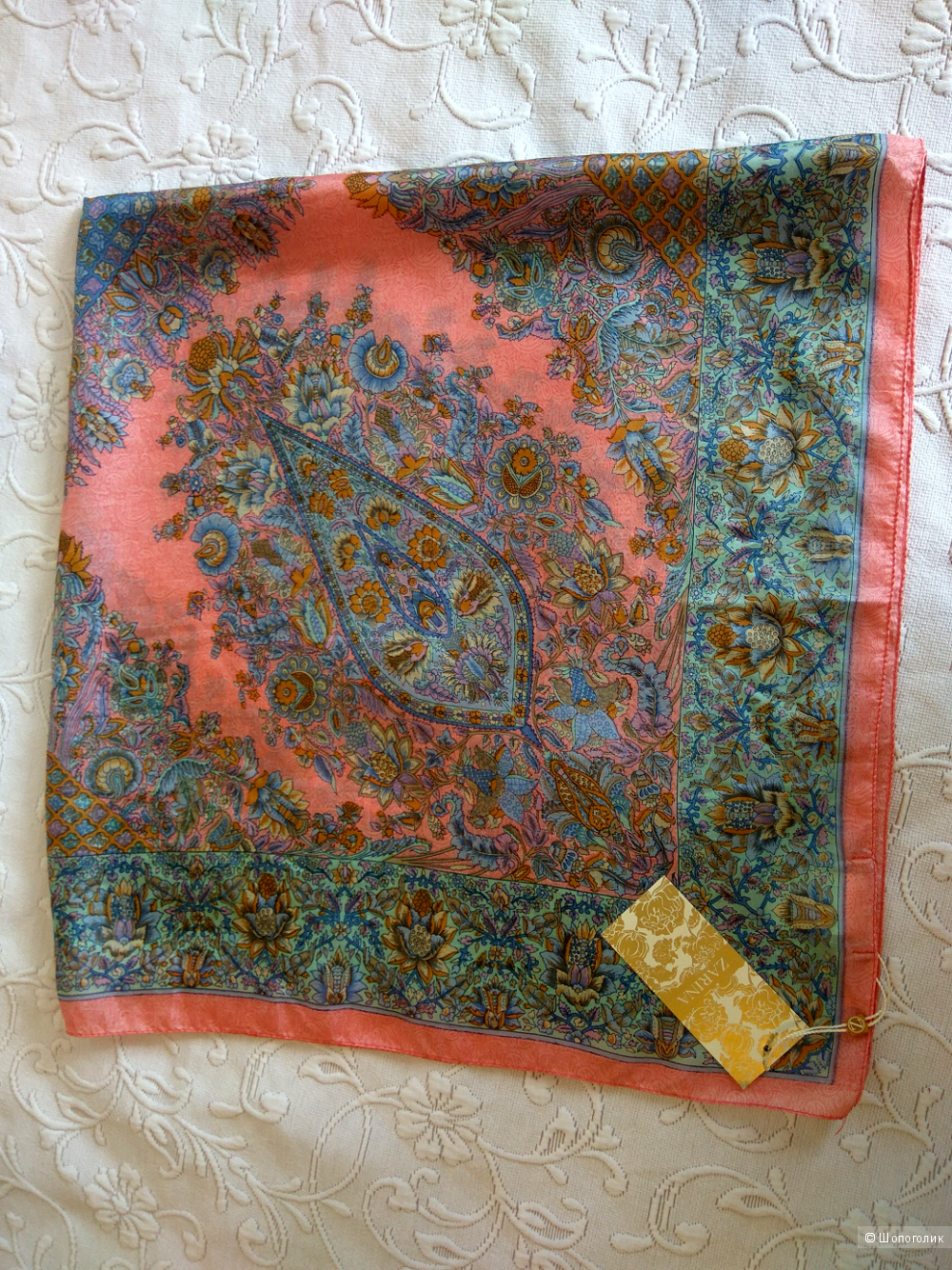 Шелковый платок Zarina 100 *100 см.  новый